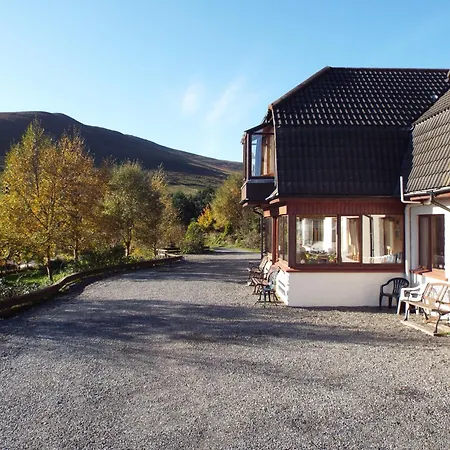 Lough Dan House فندق مبيت وإفطار