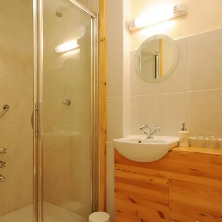 Lough Dan House Alojamento de Acomodação e Pequeno-almoço